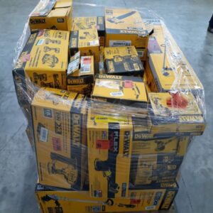 Midium Dewalt Pallets